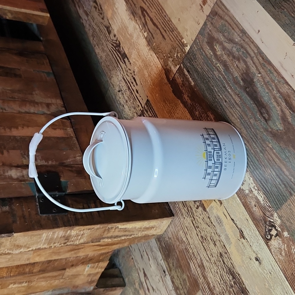 Beekman Dairy Milk Container